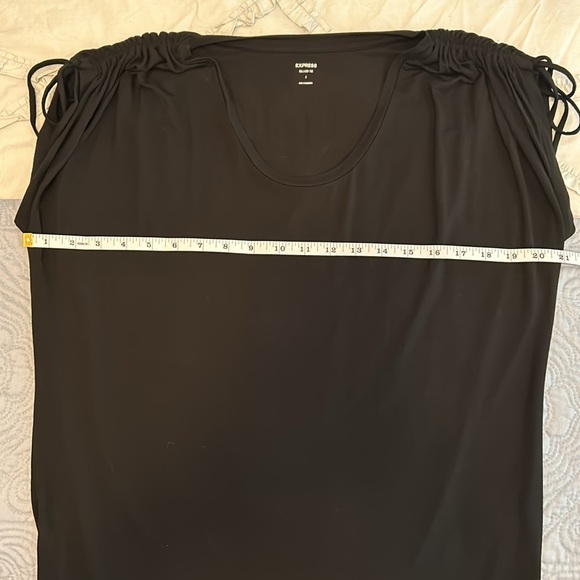 Express Top - Picture 9 of 11